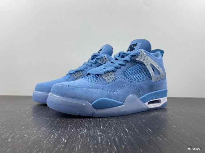 Rep TBkick (PE) Retro UNC Jordan HO12MNJDLS247 4 0823